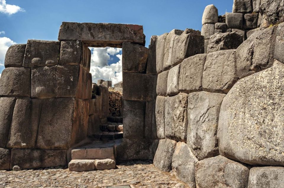 Sacsayhuaman, an imposing jewel of pre-Hispanic engineering